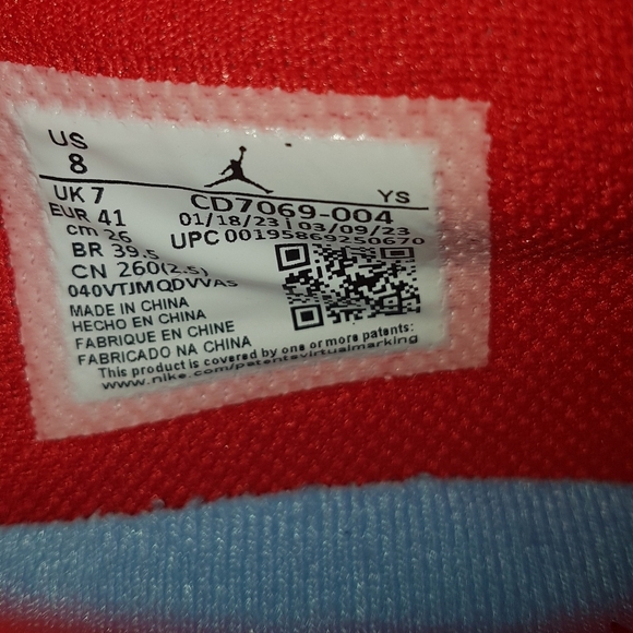 NWB Jordan Nike CD7069-004 Air Jordan Legacy 312 Low Black Wolf Grey Sz 8 - Picture 7 of 9